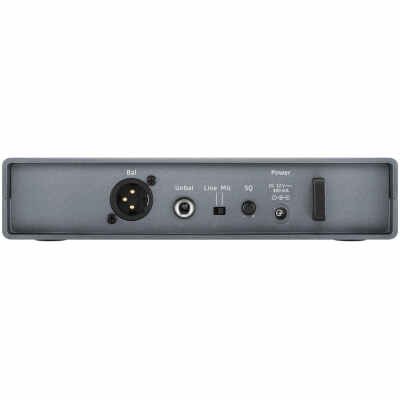 Sennheiser XSW 1-825-BC UHF Vocal Set with e825 Dynamic Microphone (A: 670 to 694 MHz)