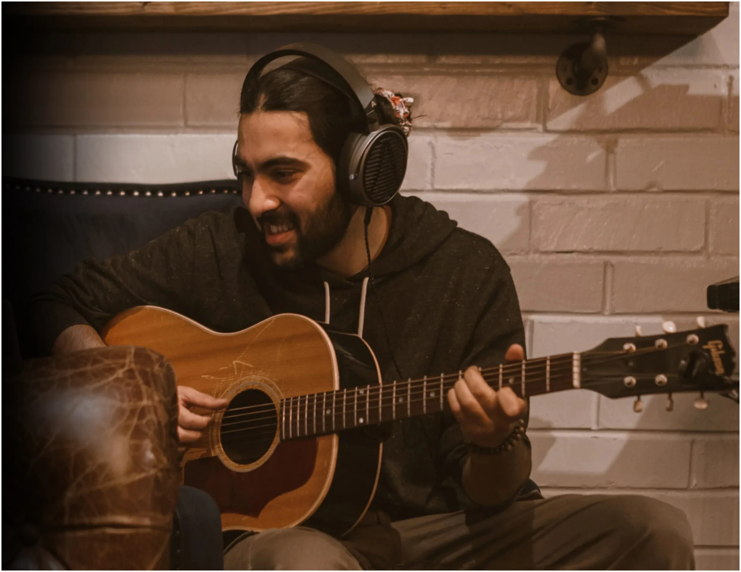 Audeze MM-100 Professional Open-Back Headphones for Creators & Audiophiles Audeze MM-100 Professional Open-Back Headphones for Creators & Audiophiles