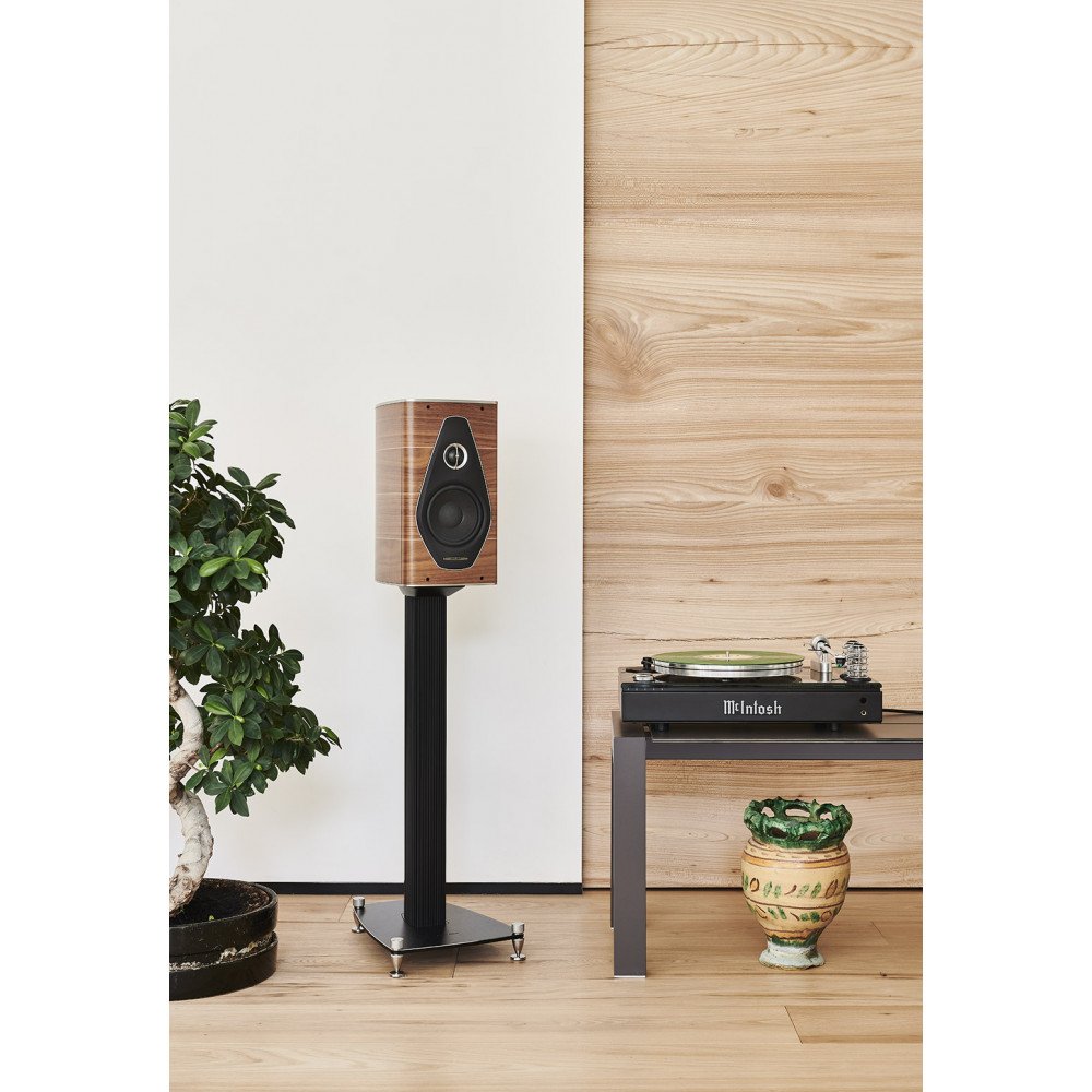 Sonus Faber Olympica Nova I Bookshelf Speakers - Walnut Sonus Faber Olympica Nova I Bookshelf Speakers - Walnut